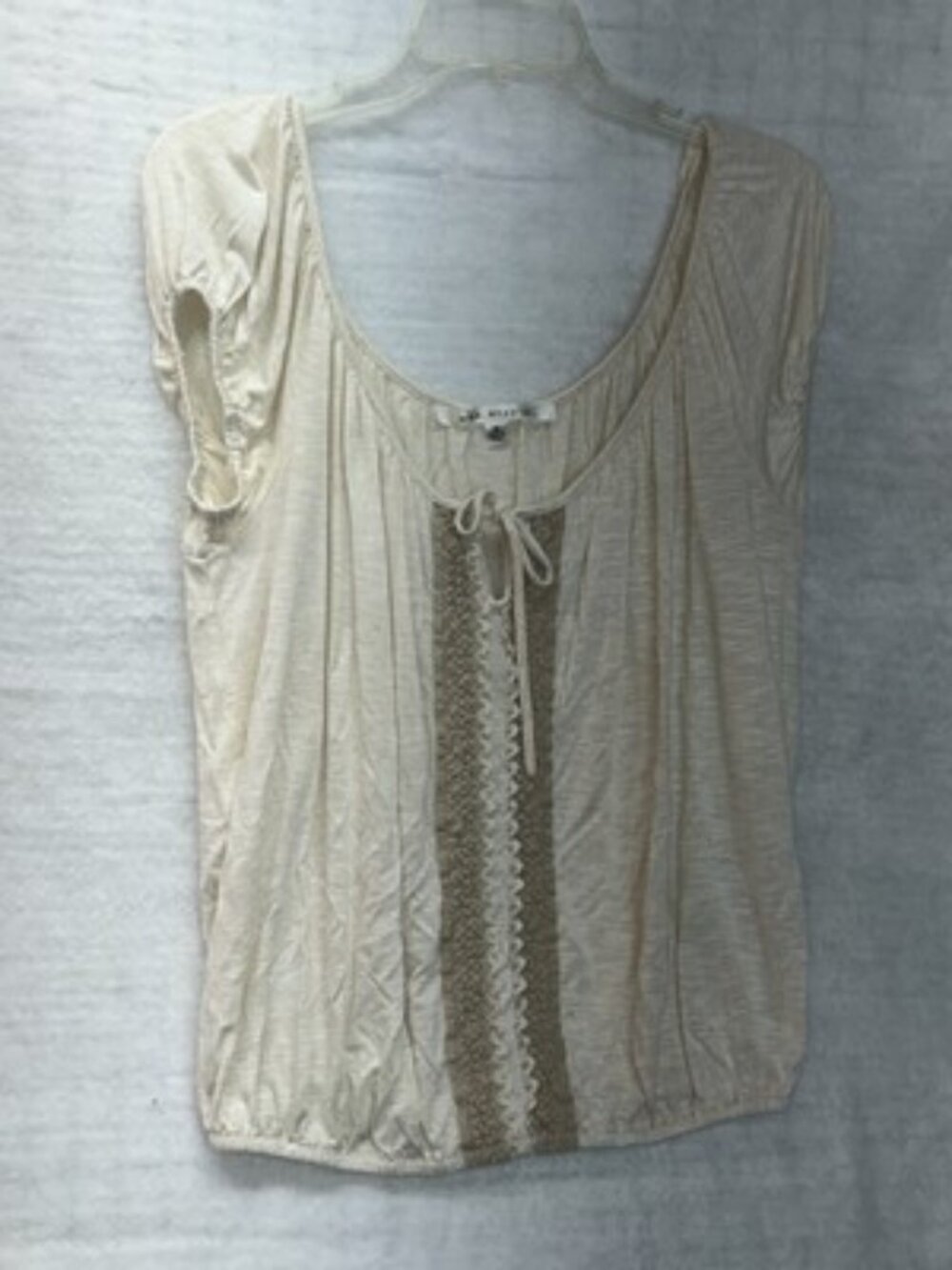Max Studio Women Peasant Blouse Beige Short Sleeve Scoop Neck Sz M Crochet Front